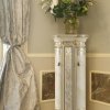 Herm Lac Pedestal